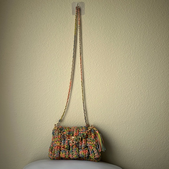 ❌SOLD❌ Classic Hand Crafted Crochet Handbag/Crossbody-Multi Color Combo. - Picture 13 of 15